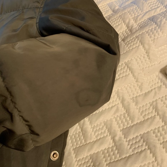 Winter puffer coat - Picture 3 of 4